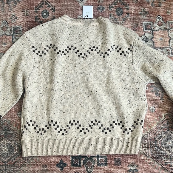 Found | Horse Sweater | Small - Picture 4 of 5